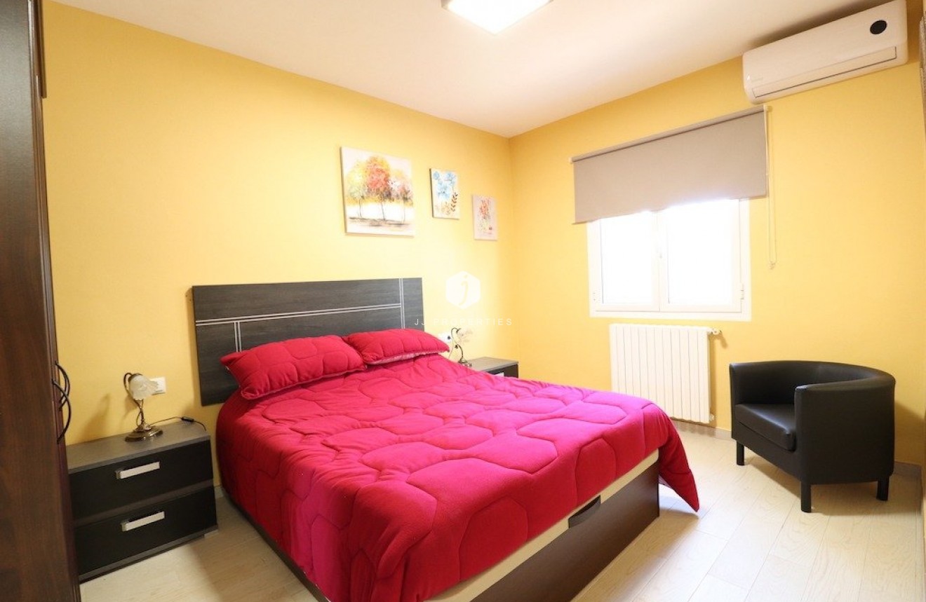 Tweedehands - Villa -
Torrevieja - Costa Blanca