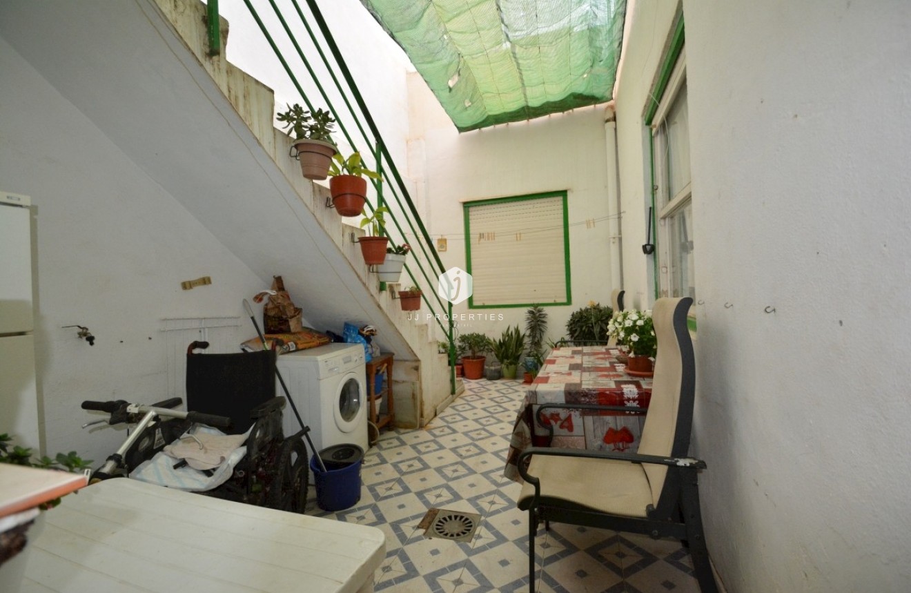 Resale - Chalet -
Guardamar del Segura - Costa Blanca