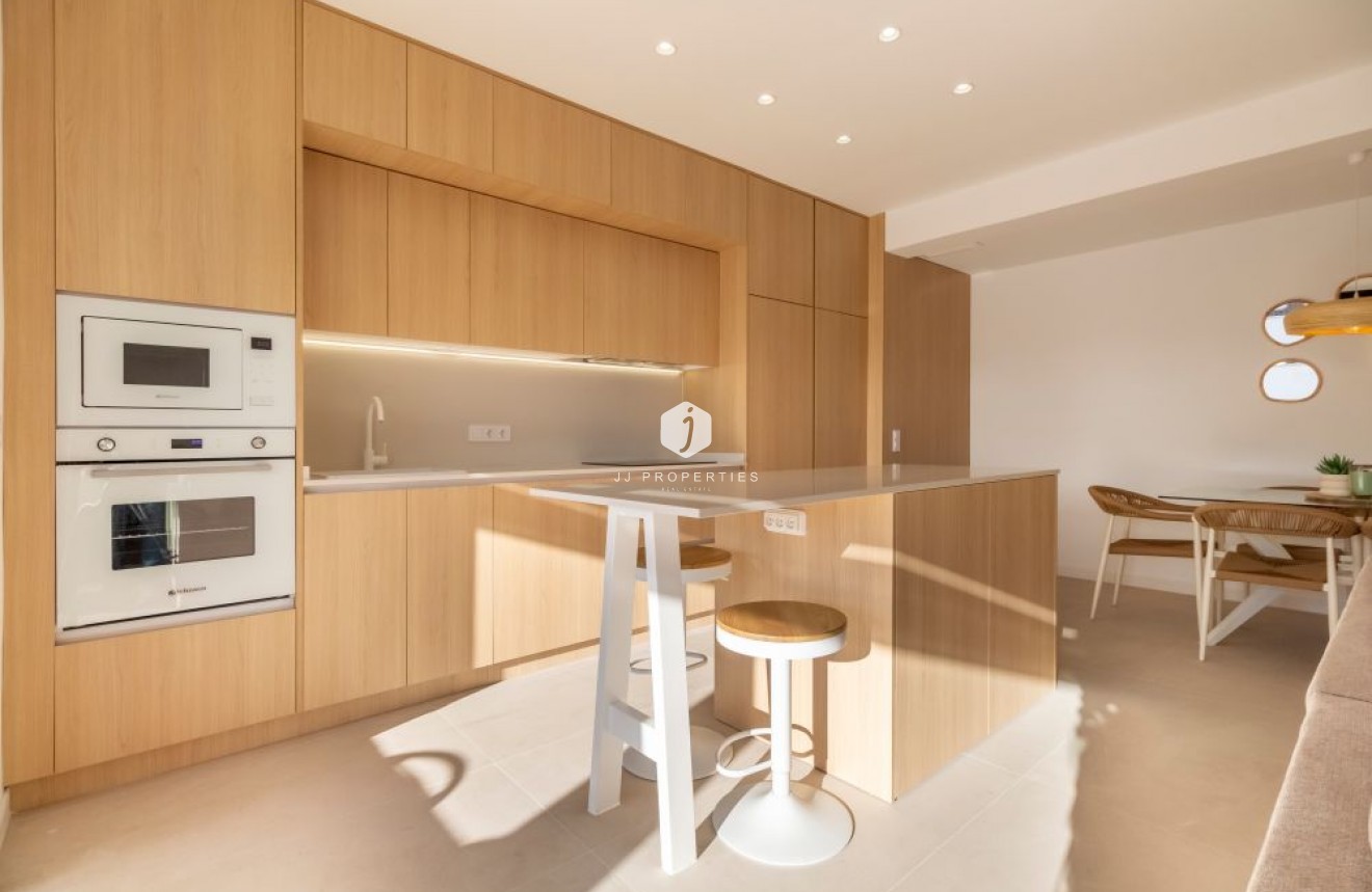 Tweedehands - Villa -
Torrevieja - Costa Blanca