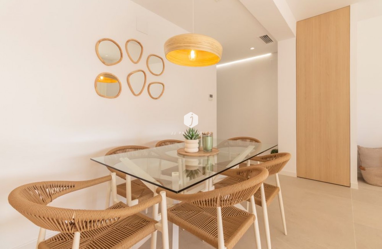 Tweedehands - Villa -
Torrevieja - Costa Blanca
