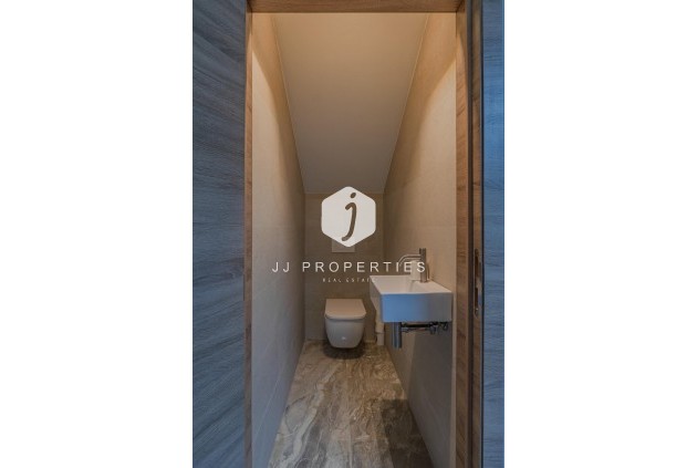 Aus zweiter Hand - Villa -
Benijofar - Residencial Benimar
