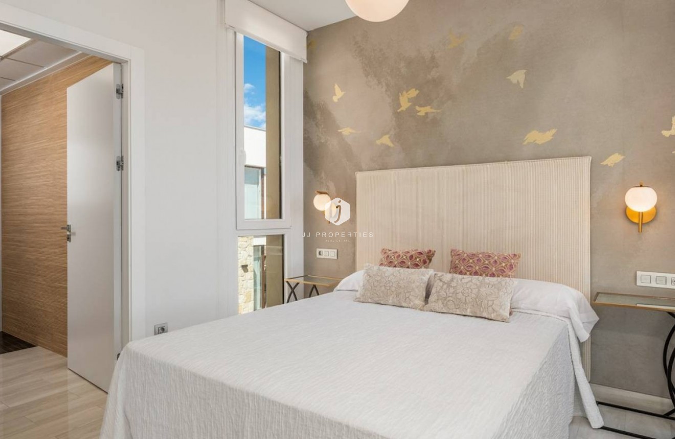D'occasion - Villa -
Ciudad Quesada - Costa Blanca