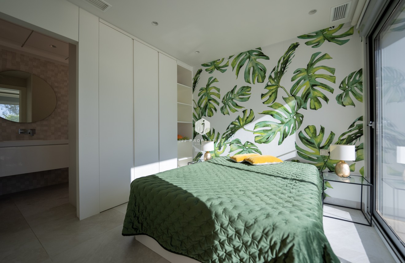 Aus zweiter Hand - Villa -
Orihuela Costa - Costa Blanca