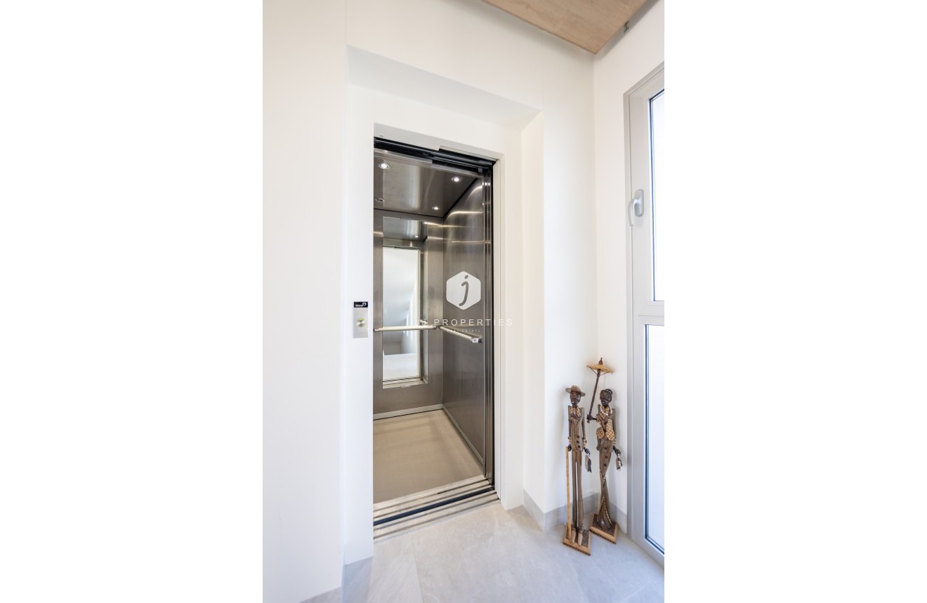 Aus zweiter Hand - Villa -
Orihuela Costa - Costa Blanca