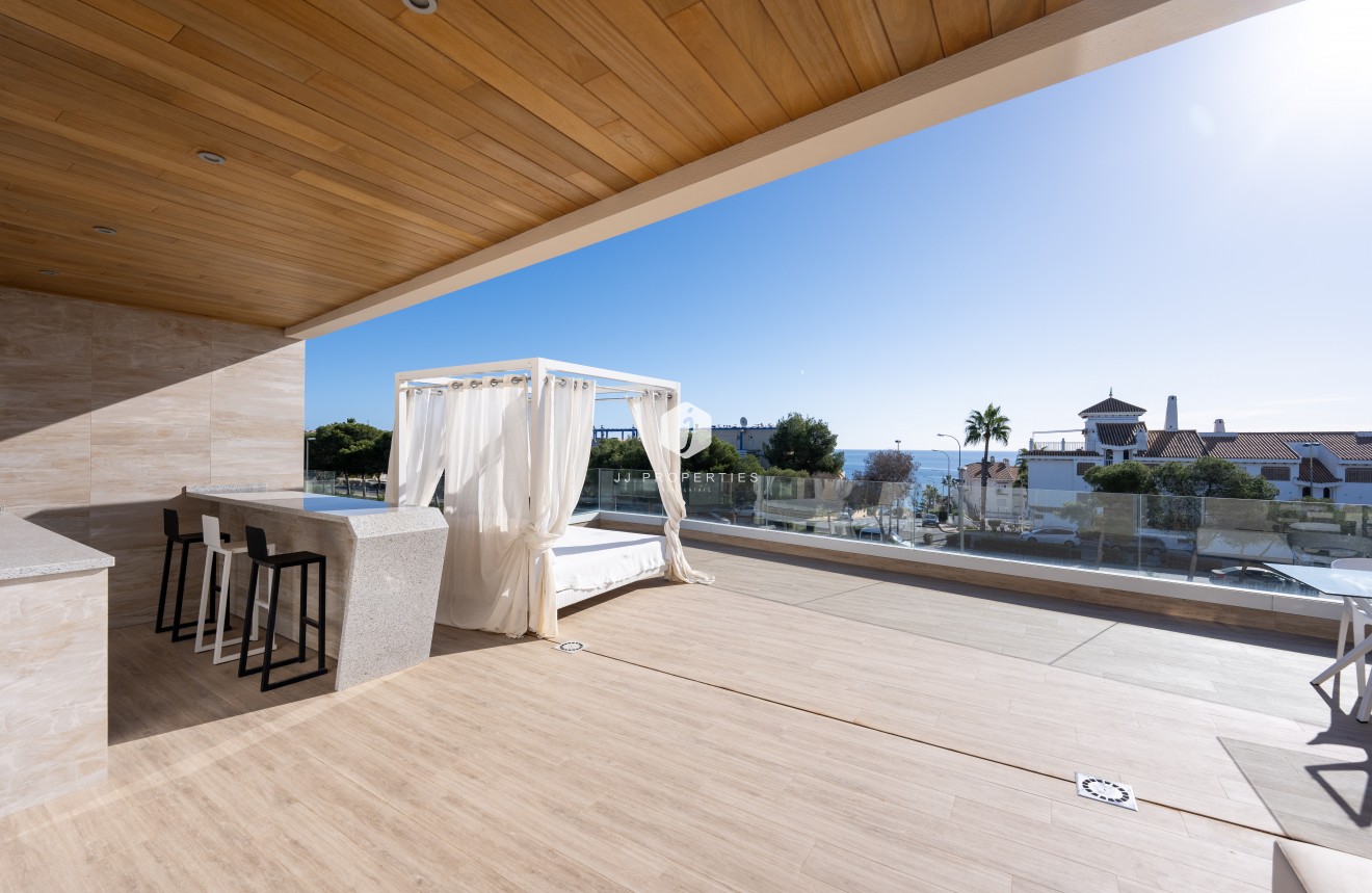 Aus zweiter Hand - Villa -
Orihuela Costa - Costa Blanca