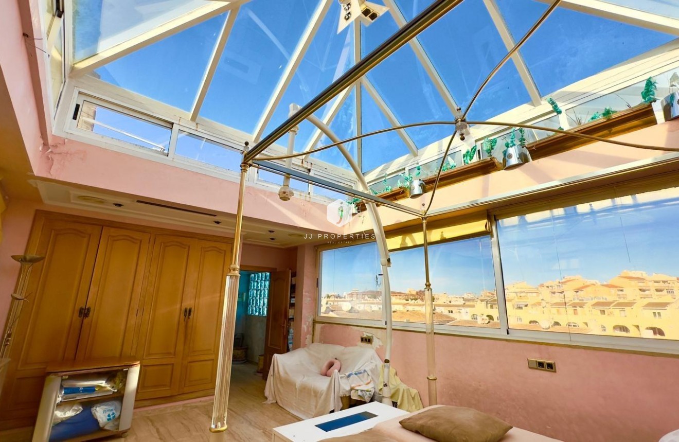 Aus zweiter Hand - Penthouse -
Torrevieja - Centro