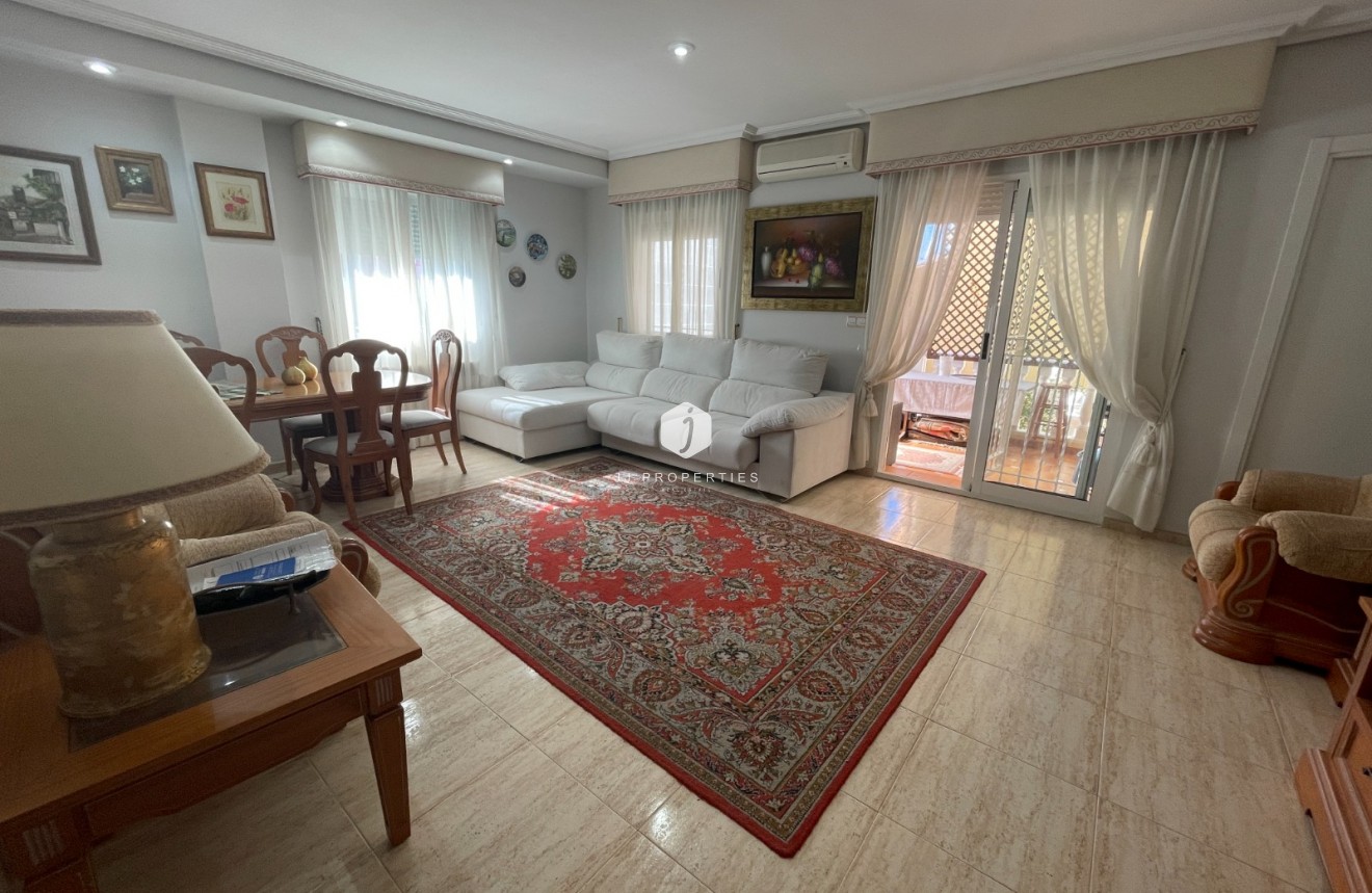 Aus zweiter Hand - Villa -
Guardamar del Segura - Costa Blanca