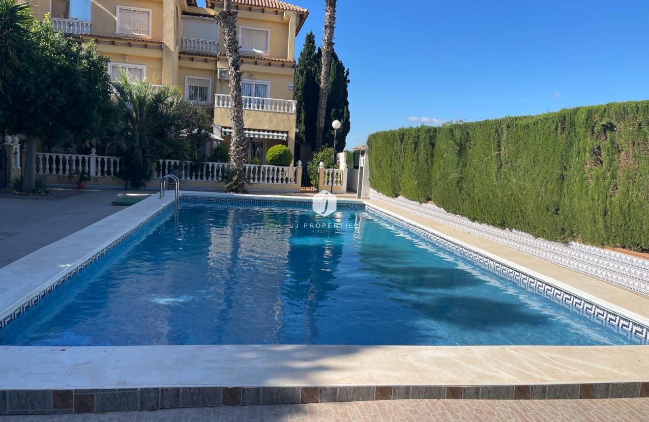 Aus zweiter Hand - Villa -
Guardamar del Segura - Costa Blanca