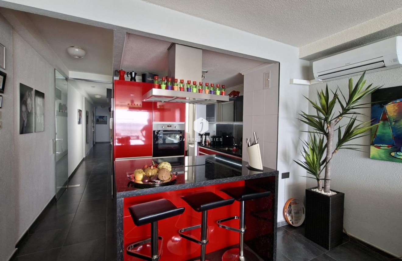 Resale - Apartment / flat -
Torrevieja - Acequion
