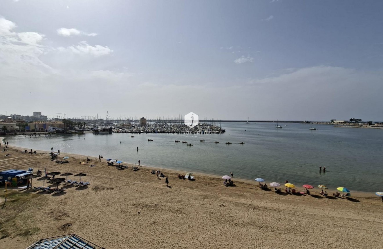 Resale - Apartment / flat -
Torrevieja - Acequion