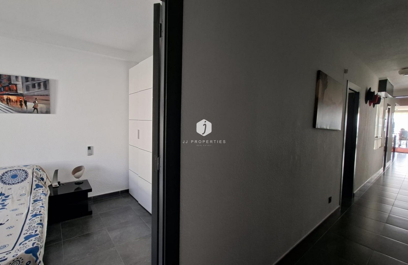 Resale - Apartment / flat -
Torrevieja - Acequion