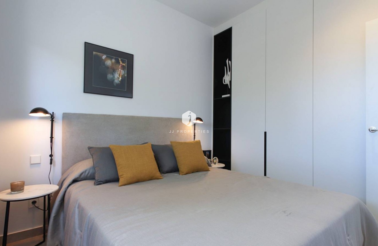 Tweedehands - Villa -
Rojales - Inland