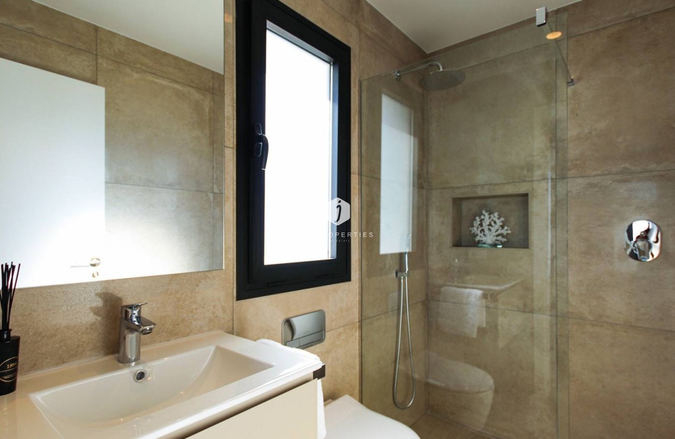 Tweedehands - Villa -
Rojales - Inland