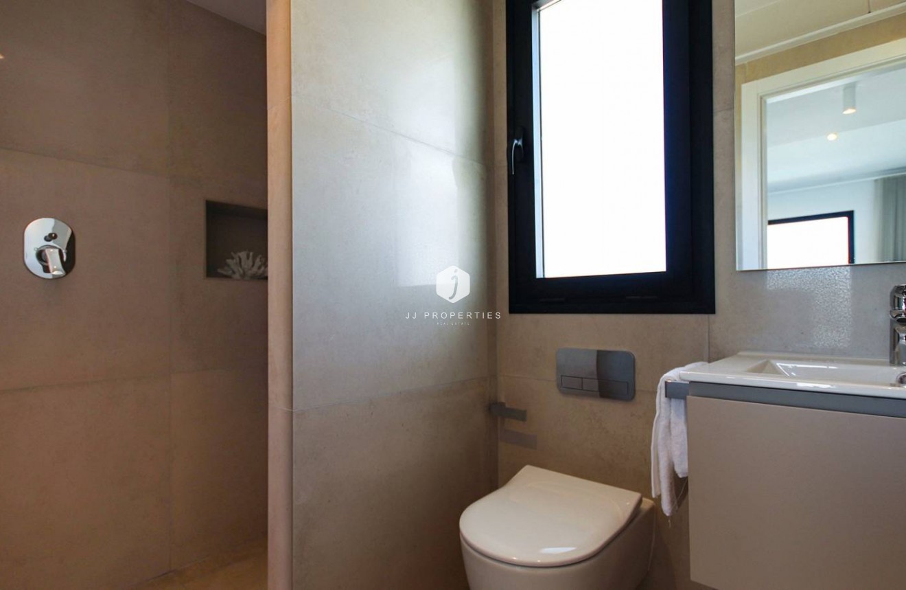 Tweedehands - Villa -
Rojales - Inland