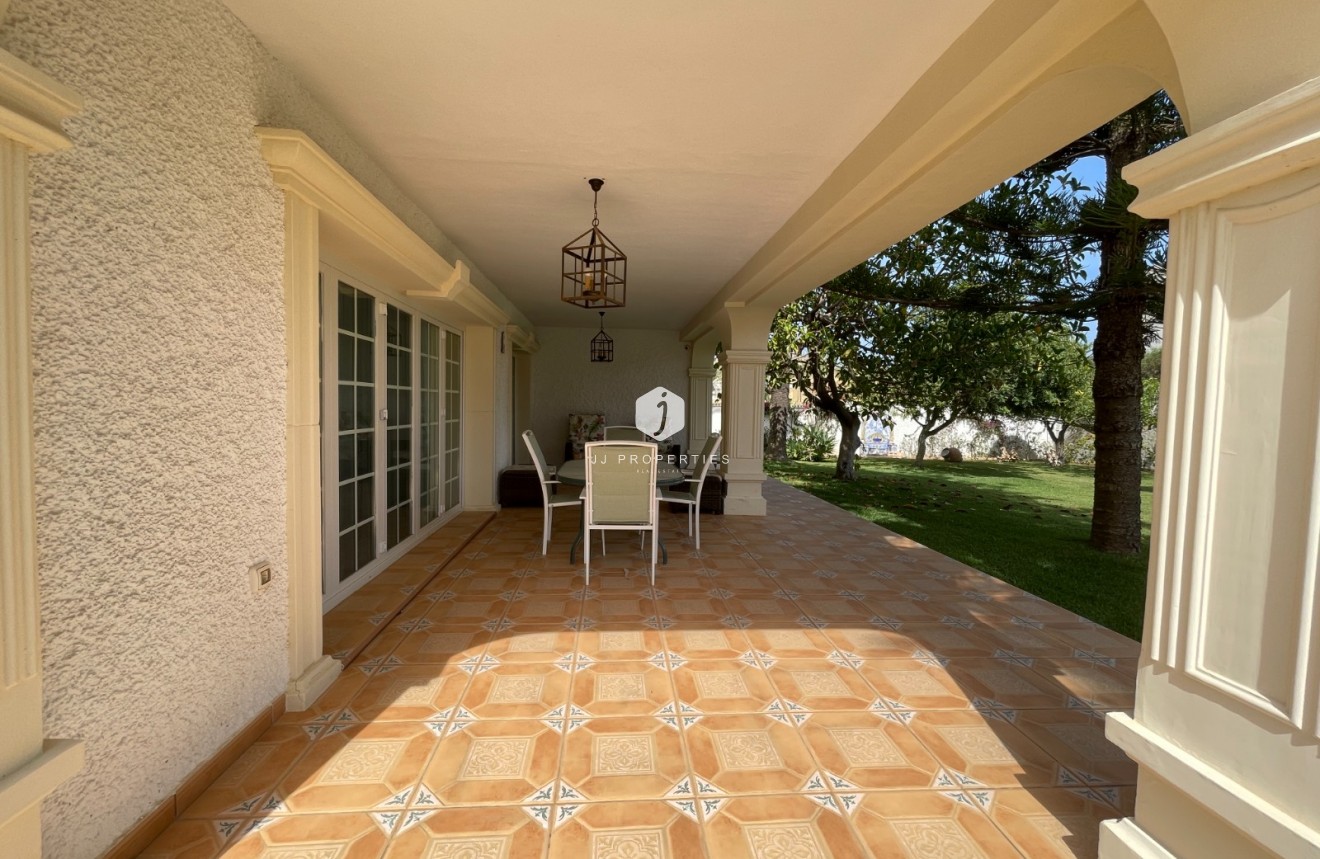 Aus zweiter Hand - Villa -
Orihuela Costa - Costa Blanca