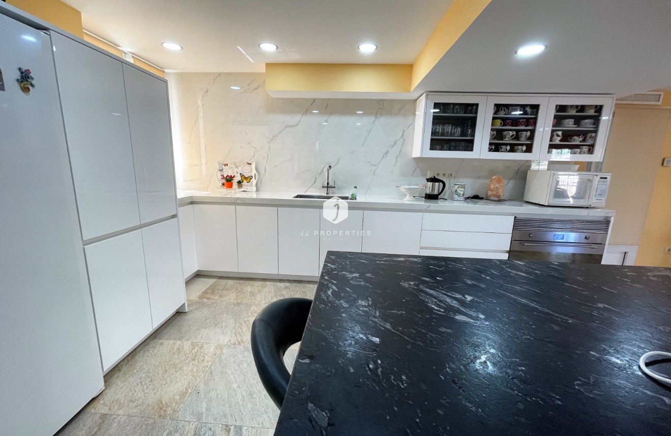 Aus zweiter Hand - Villa -
Orihuela Costa - Costa Blanca