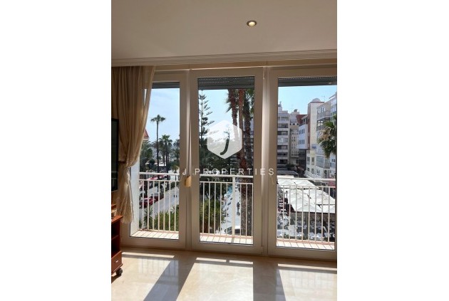 Tweedehands - duplex -
Torrevieja
