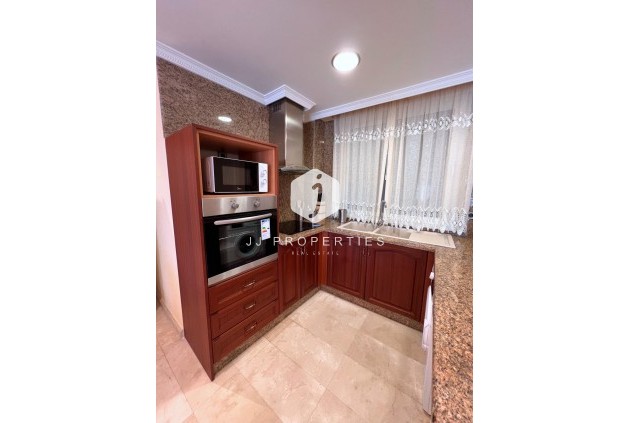 Tweedehands - duplex -
Torrevieja