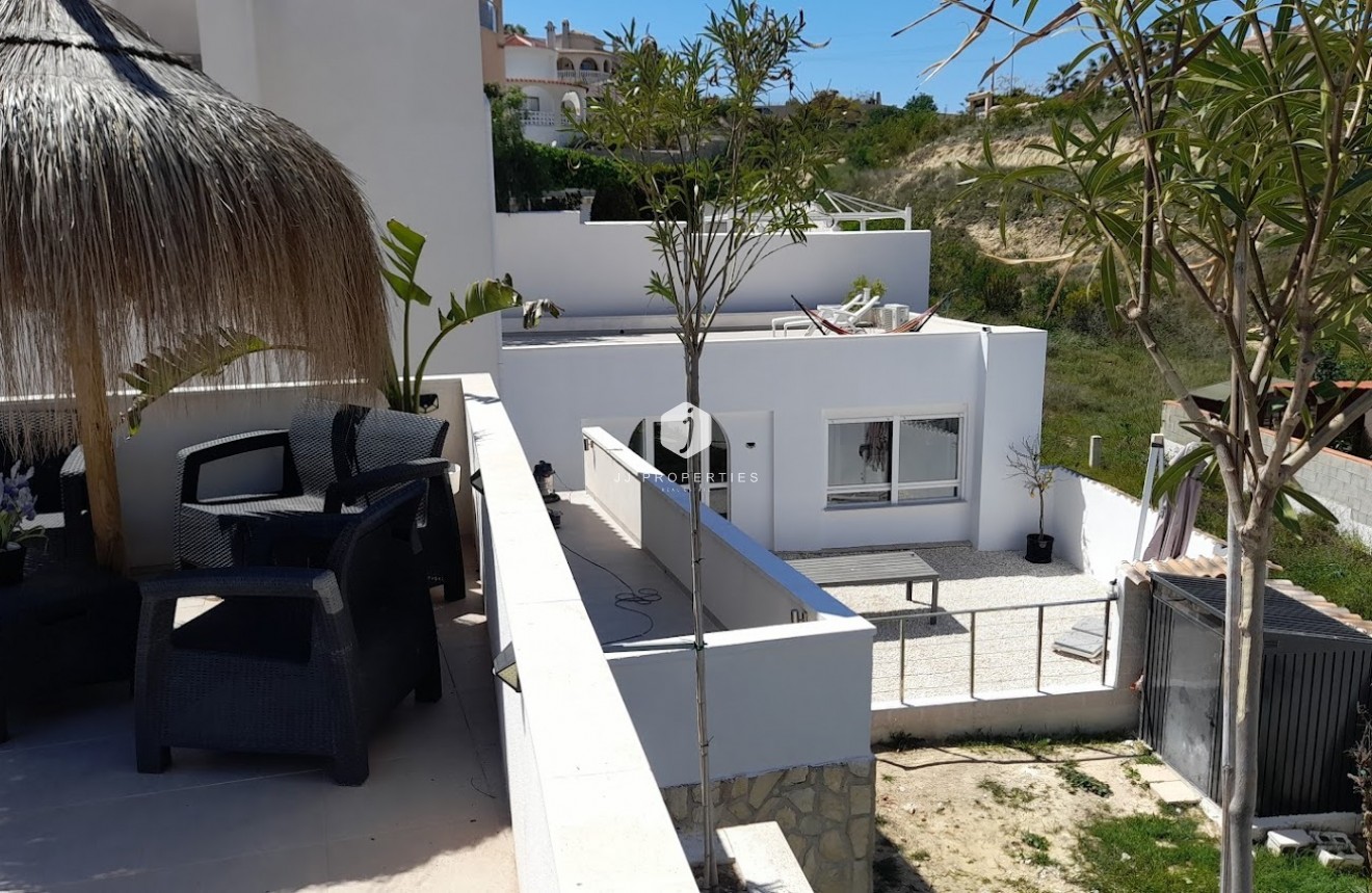 Aus zweiter Hand - Villa -
Rojales - Inland