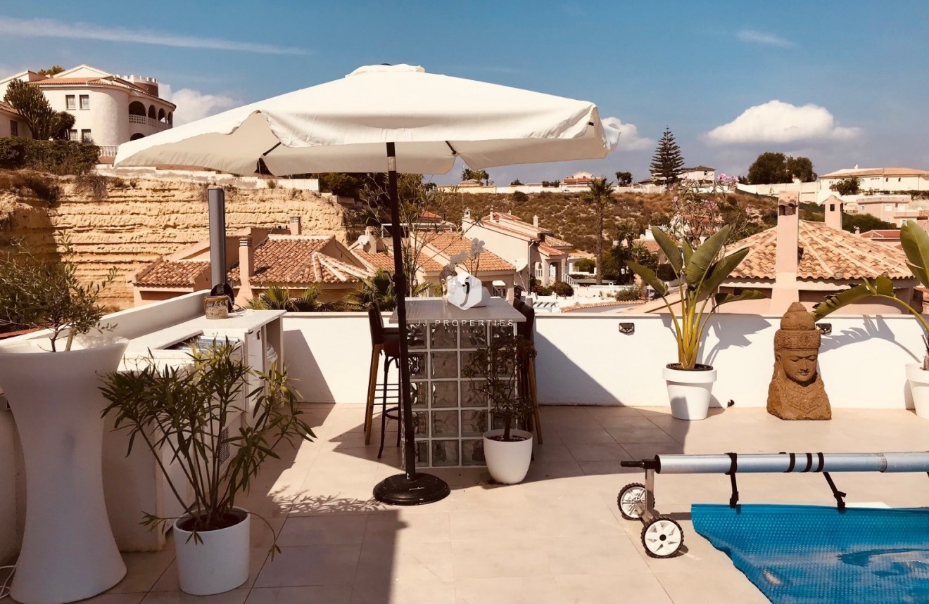Aus zweiter Hand - Villa -
Rojales - Inland