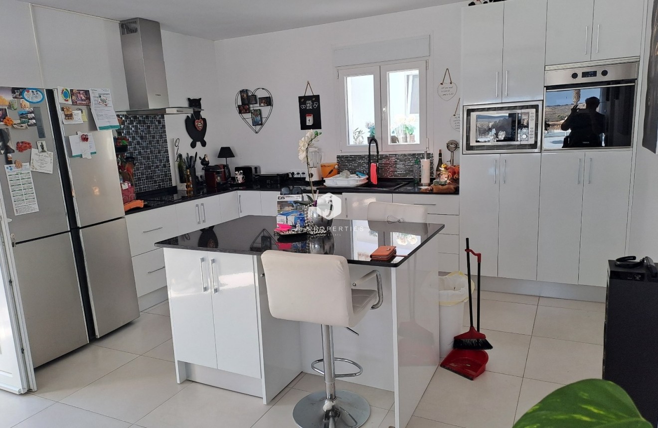 Aus zweiter Hand - Villa -
Rojales - Inland