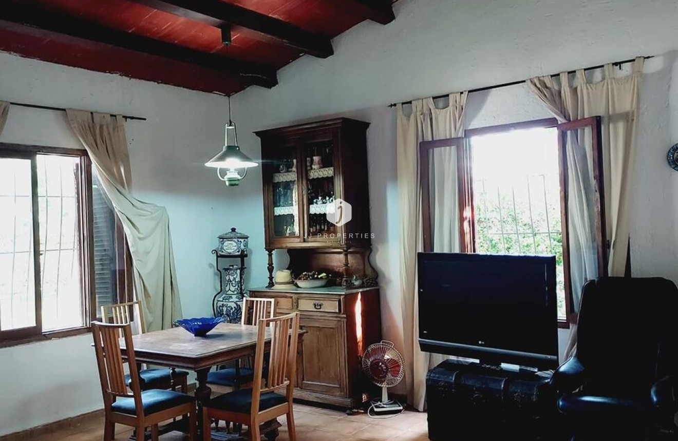Z drugiej ręki - Villa -
Orihuela Costa - Punta Prima