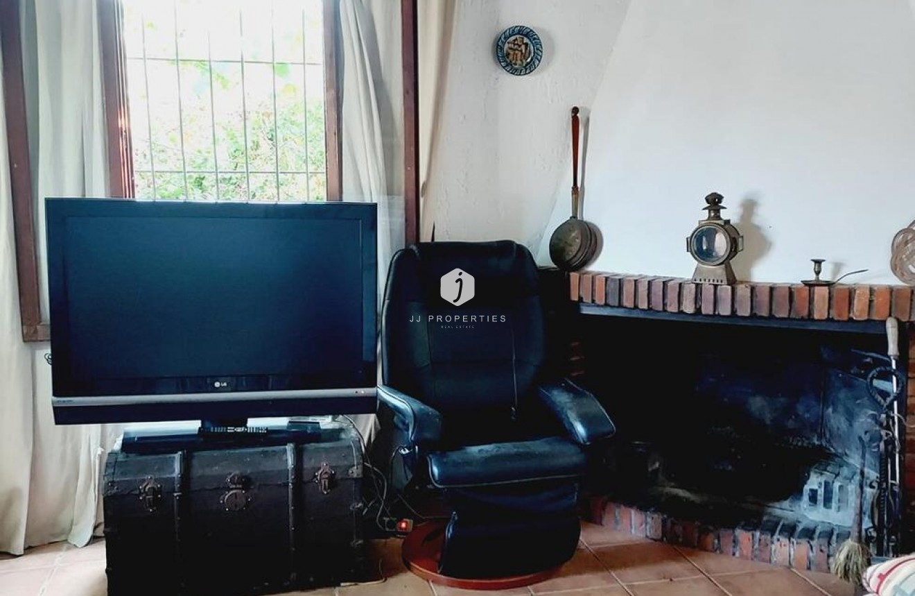 Z drugiej ręki - Villa -
Orihuela Costa - Punta Prima