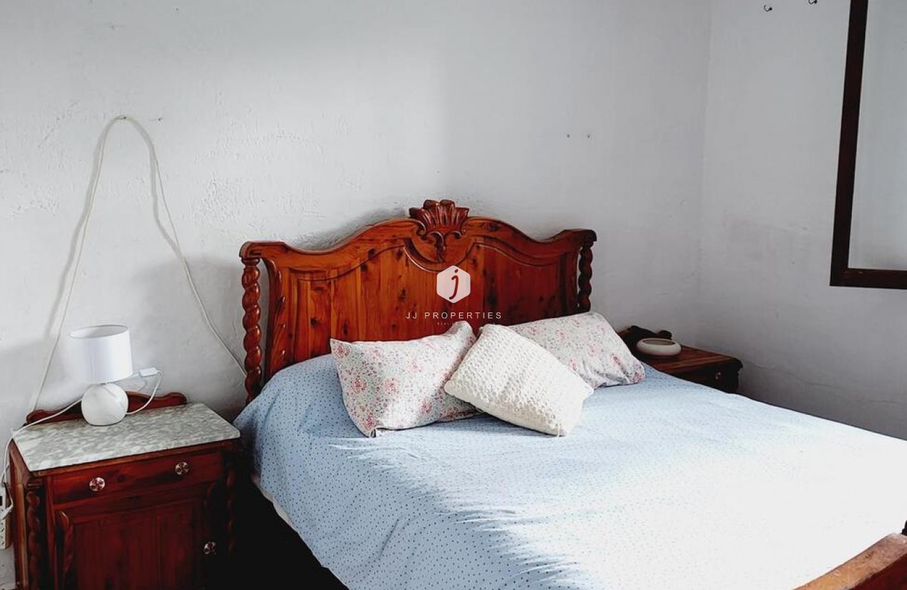Z drugiej ręki - Villa -
Orihuela Costa - Punta Prima