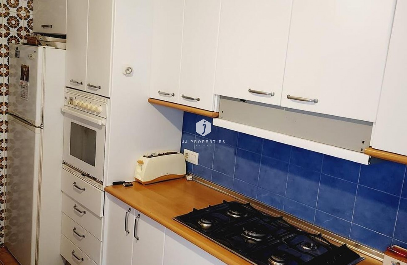 Z drugiej ręki - Villa -
Orihuela Costa - Punta Prima
