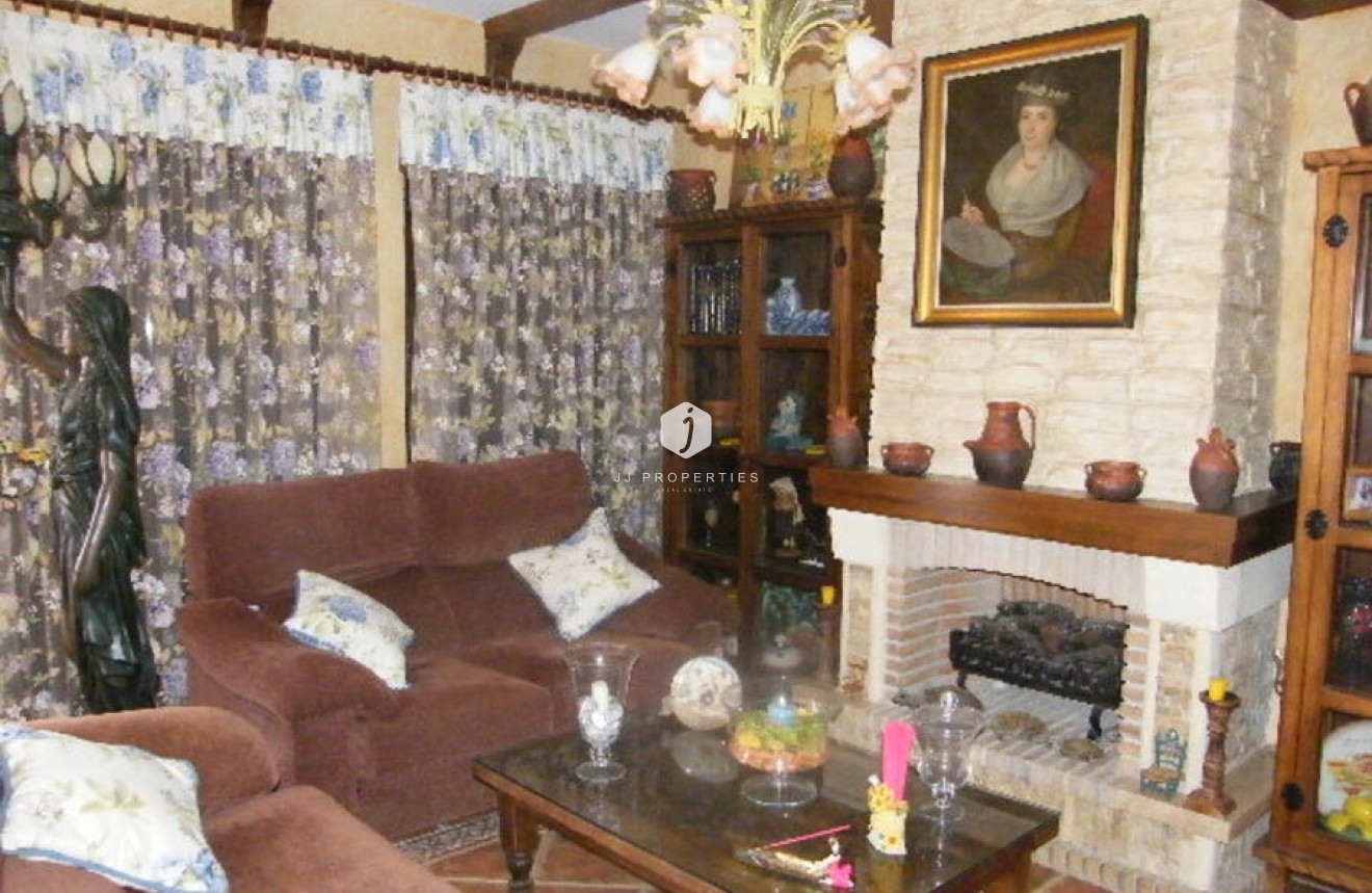 Aus zweiter Hand - Chalet -
Daya Nueva - Costa Blanca