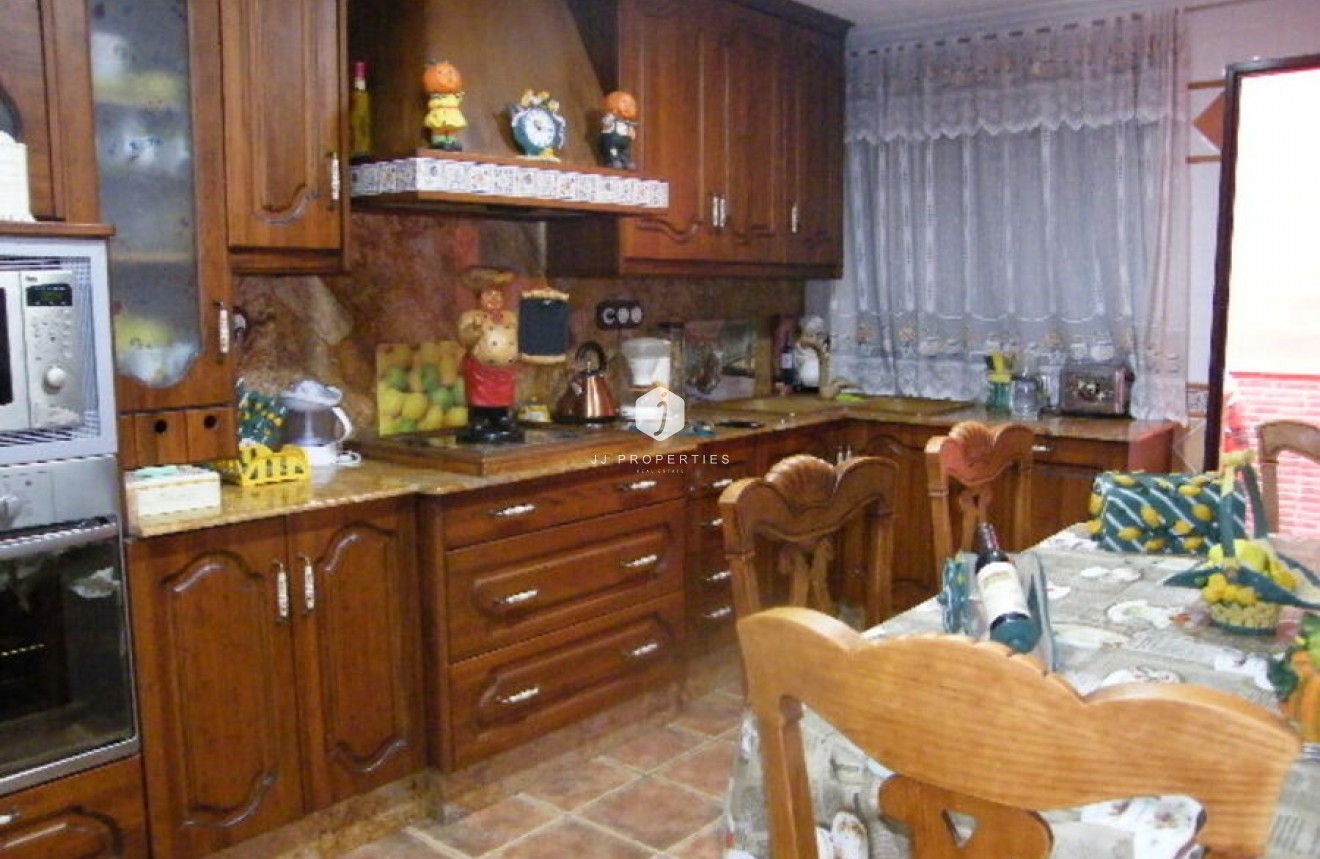 Aus zweiter Hand - Chalet -
Daya Nueva - Costa Blanca