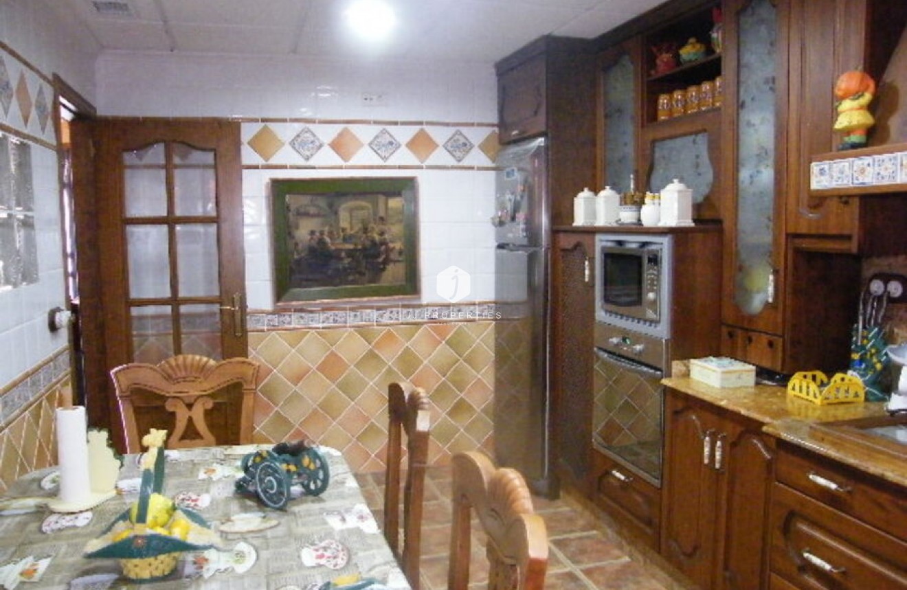 Aus zweiter Hand - Chalet -
Daya Nueva - Costa Blanca