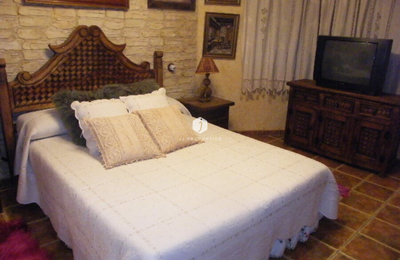 Aus zweiter Hand - Chalet -
Daya Nueva - Costa Blanca