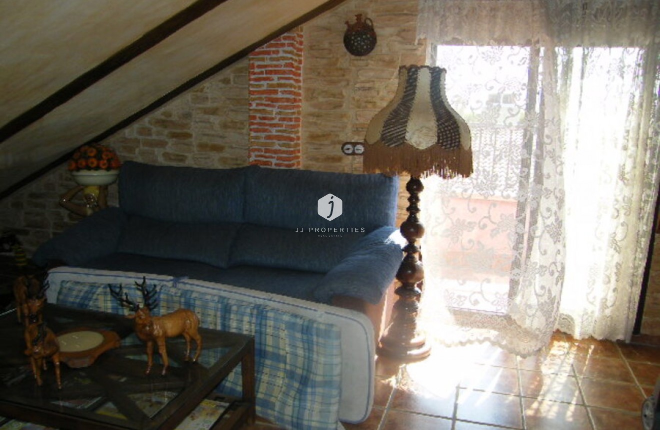Aus zweiter Hand - Chalet -
Daya Nueva - Costa Blanca