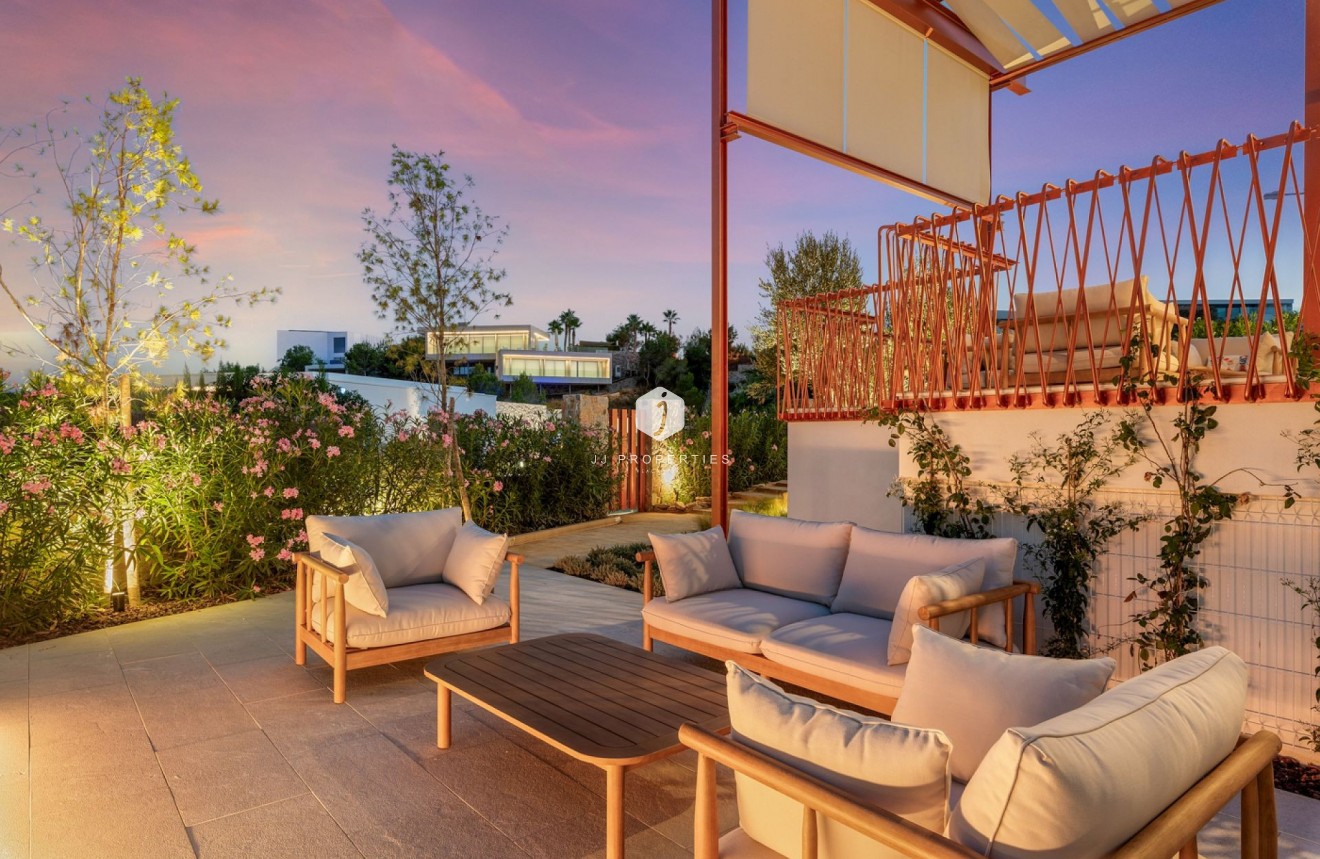 Aus zweiter Hand - Villa -
Orihuela Costa - Costa Blanca