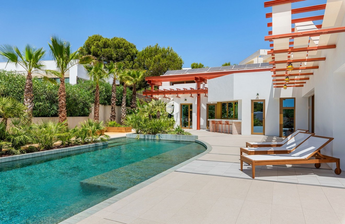 Aus zweiter Hand - Villa -
Orihuela Costa - Costa Blanca