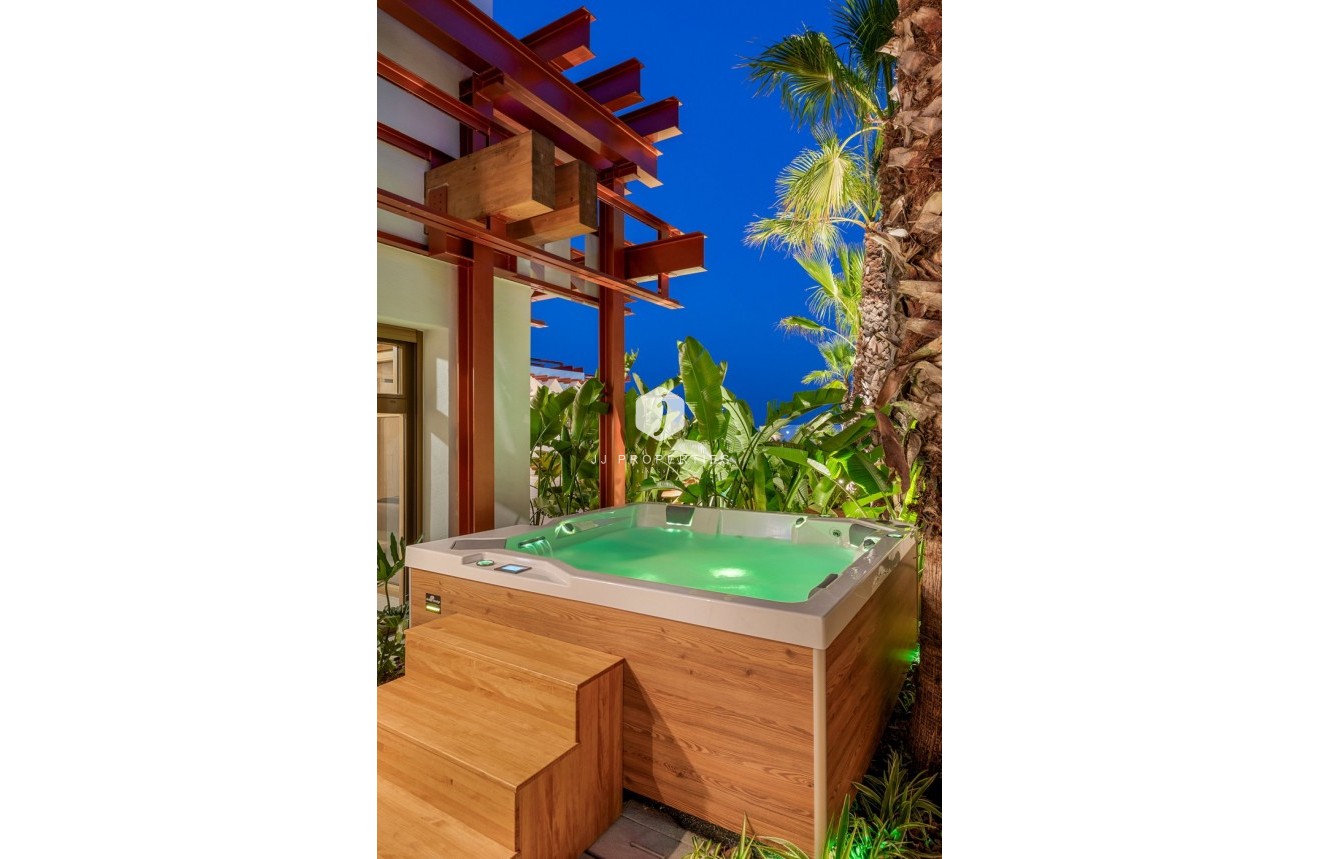 Aus zweiter Hand - Villa -
Orihuela Costa - Costa Blanca