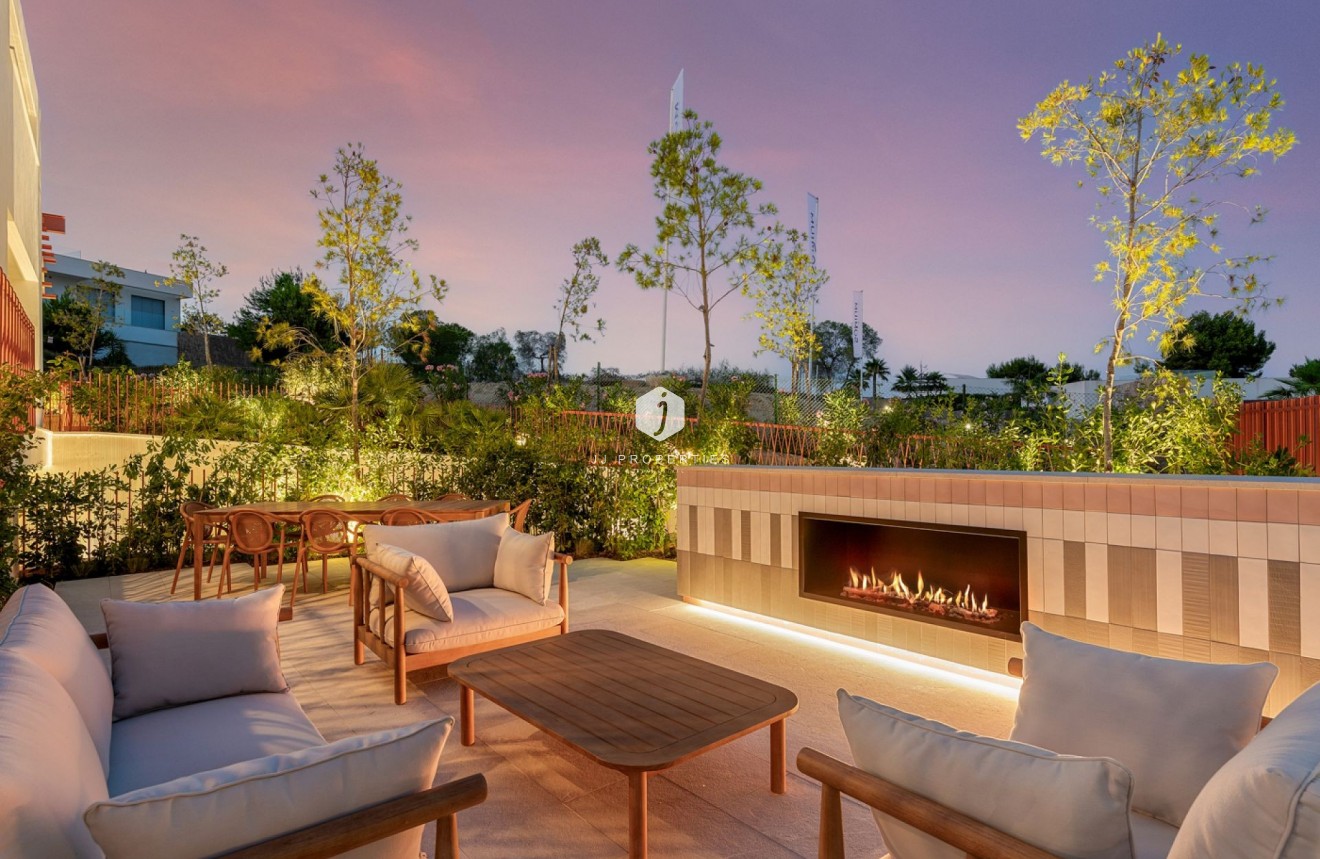 Aus zweiter Hand - Villa -
Orihuela Costa - Costa Blanca