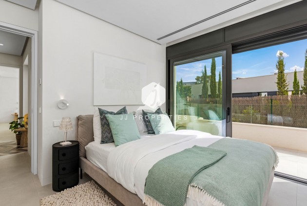 Aus zweiter Hand - Villa -
Orihuela Costa - Costa Blanca
