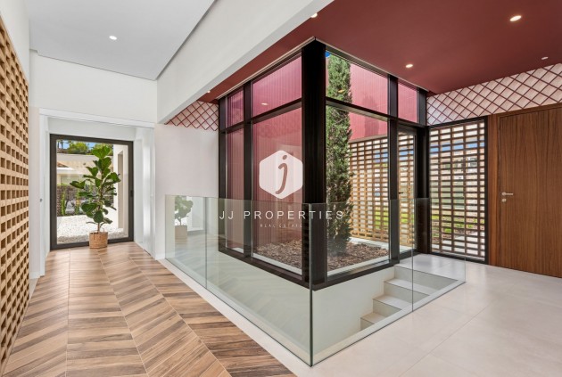 Aus zweiter Hand - Villa -
Orihuela Costa - Costa Blanca