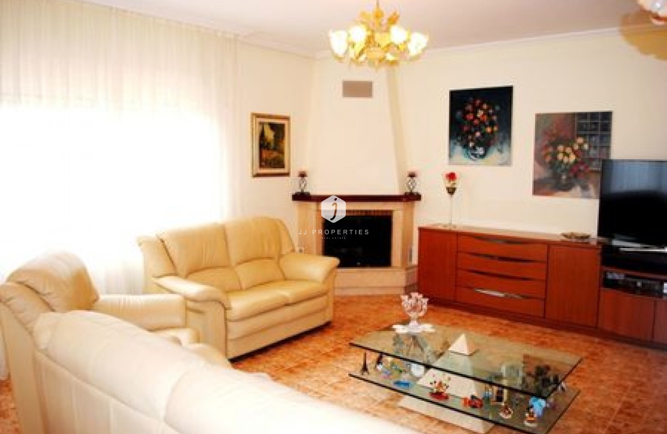 Aus zweiter Hand - Villa -
La Zenia - Costa Blanca