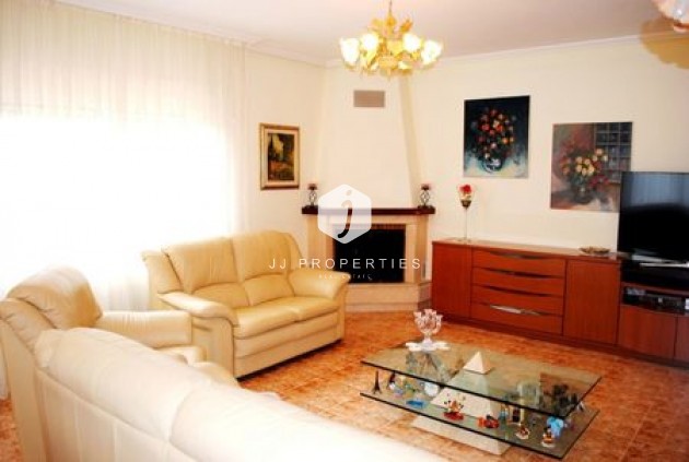 Aus zweiter Hand - Villa -
La Zenia - Costa Blanca
