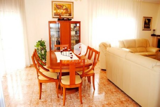 Aus zweiter Hand - Villa -
La Zenia - Costa Blanca