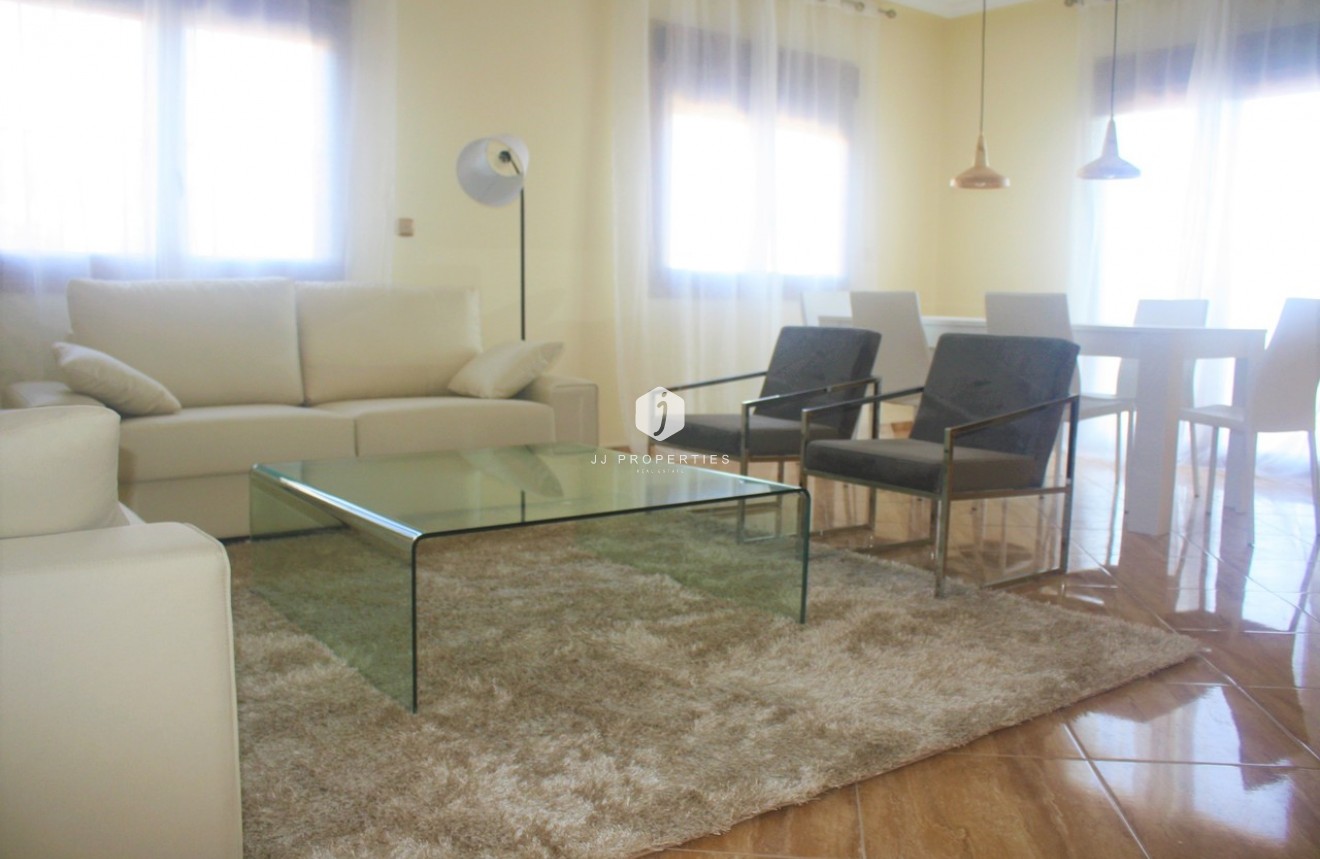 Tweedehands - Villa -
Los Altos - Costa Blanca