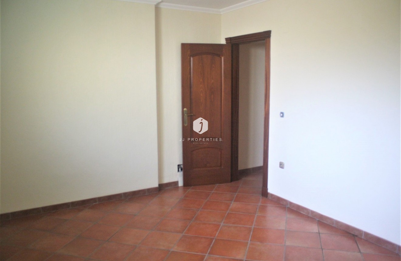 Aus zweiter Hand - Chalet -
Los Altos - Costa Blanca