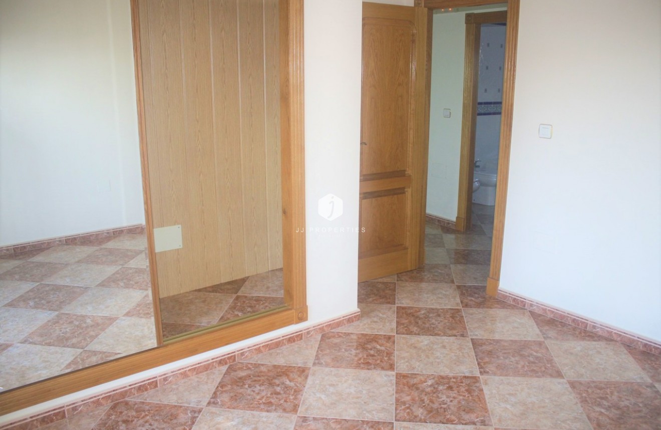 Aus zweiter Hand - Chalet -
Los Altos - Costa Blanca