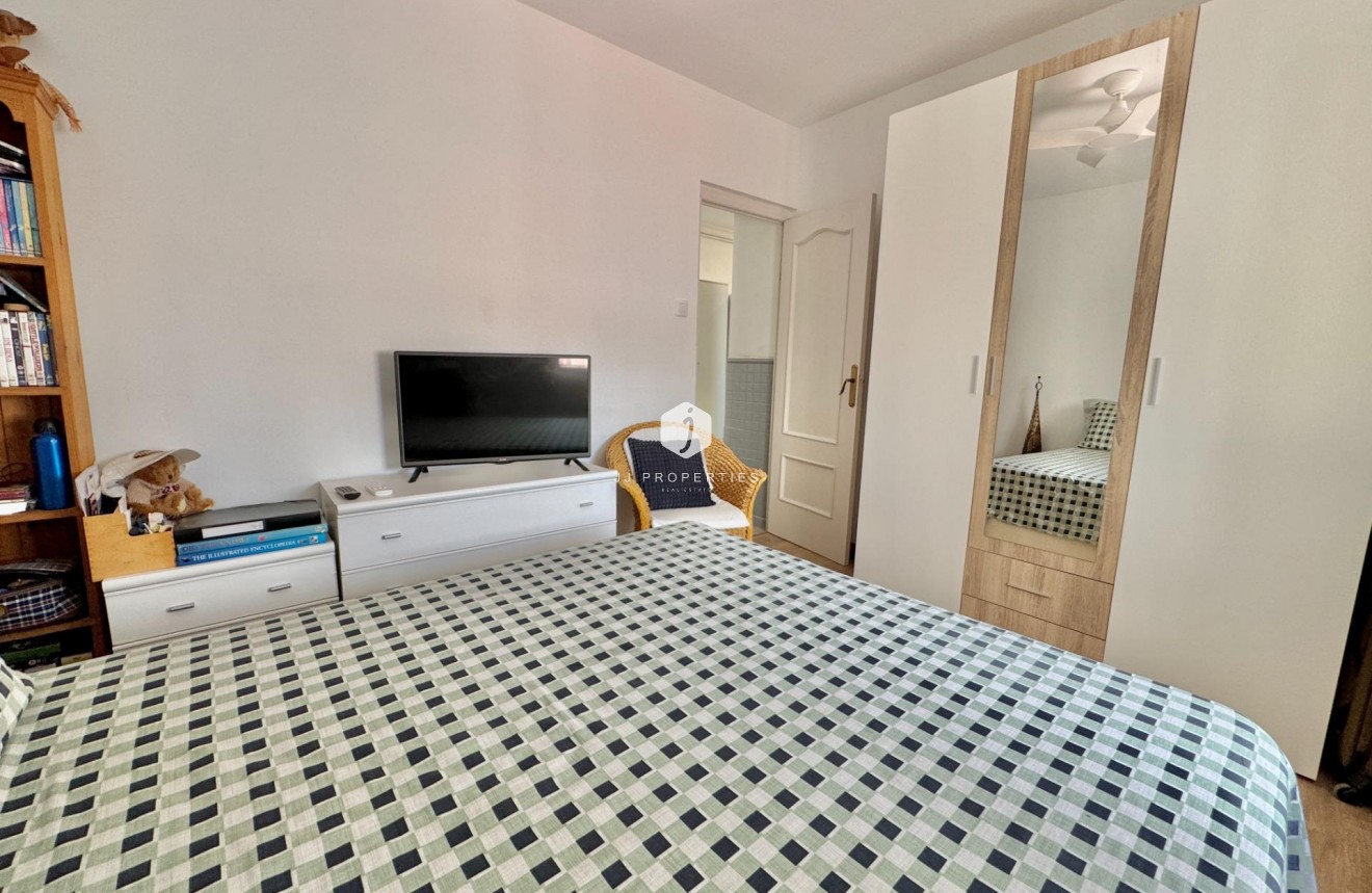 Z drugiej ręki - Villa -
Dolores - Comunidad Valenciana
