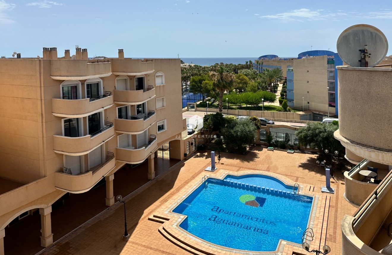 Z drugiej ręki - Mieszkanie w bloku -
Orihuela Costa - Costa Blanca