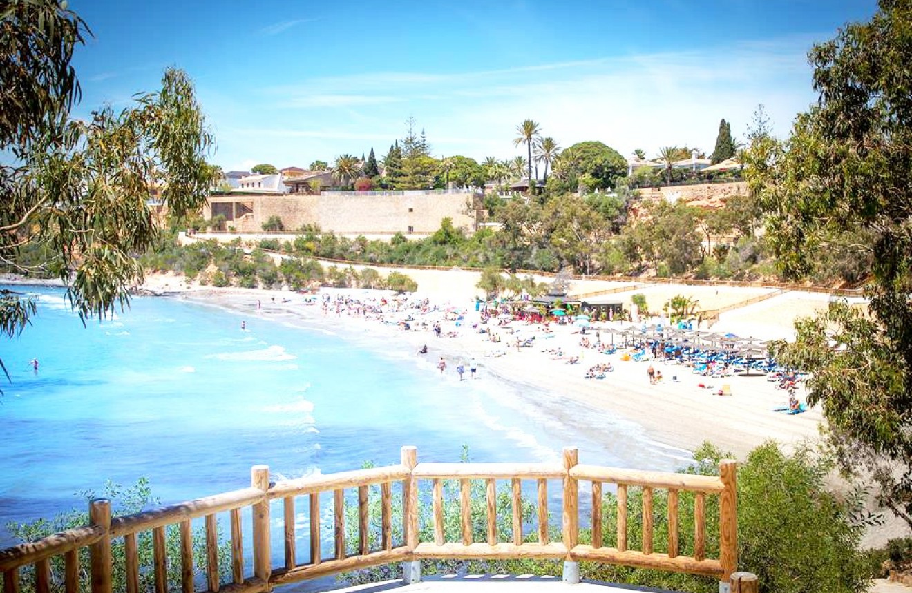 Z drugiej ręki - Mieszkanie w bloku -
Orihuela Costa - Costa Blanca