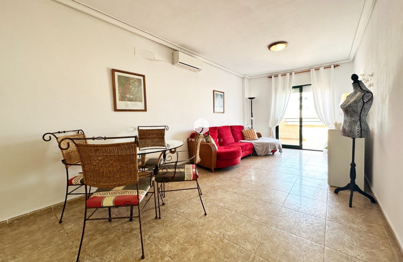 Z drugiej ręki - Mieszkanie w bloku -
Orihuela Costa - Costa Blanca